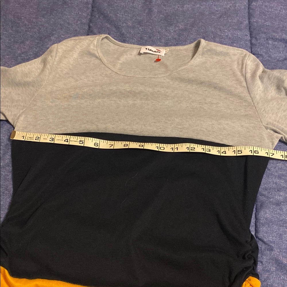 Colorblock Women's Top - Gray, Navy, and Yellow - Picture 5 of 6